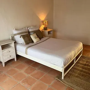 https://lodge-royal-quercy.midi-pyreneeshotels.com