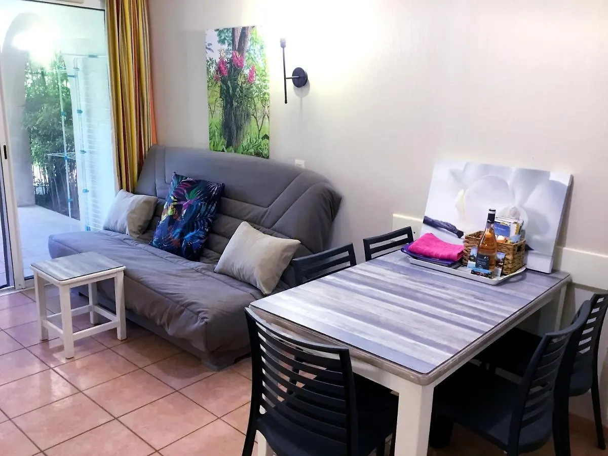 Appartement Les Ecrins de la Badine - hameaux à Hyères